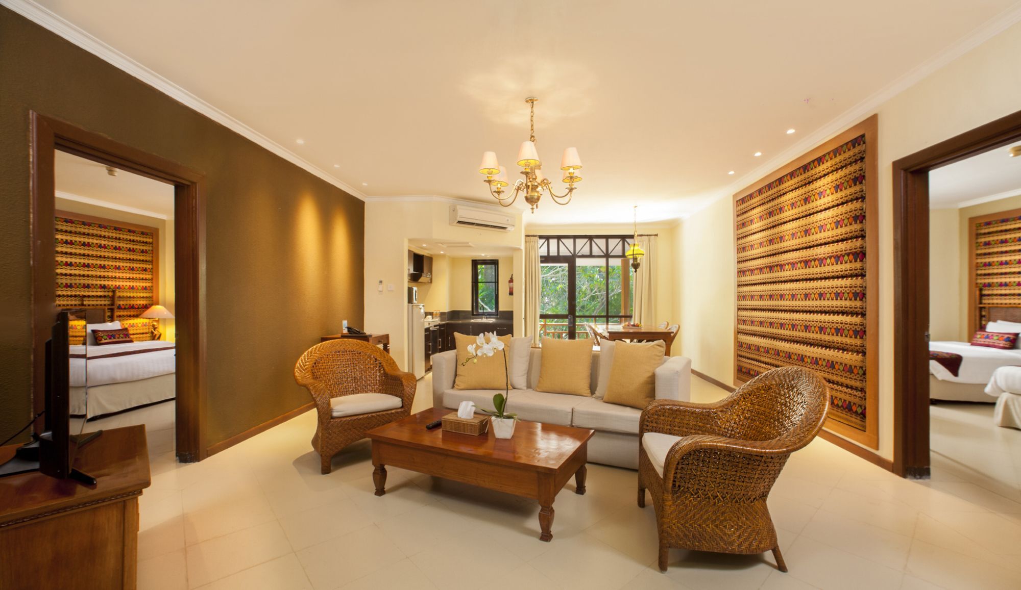 Mangsit Suites By Holiday Resort Lombok Екстериор снимка