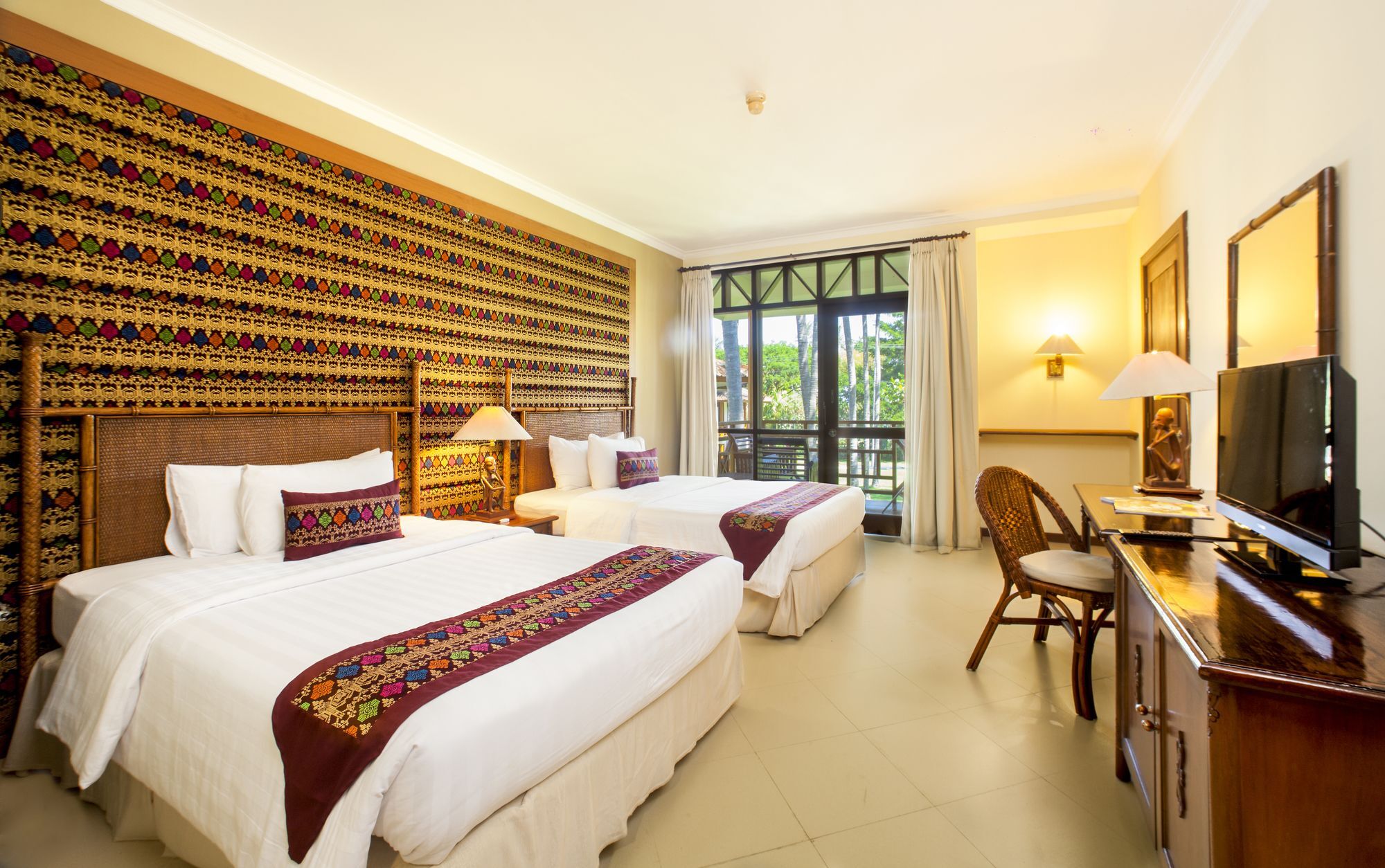 Mangsit Suites By Holiday Resort Lombok Екстериор снимка